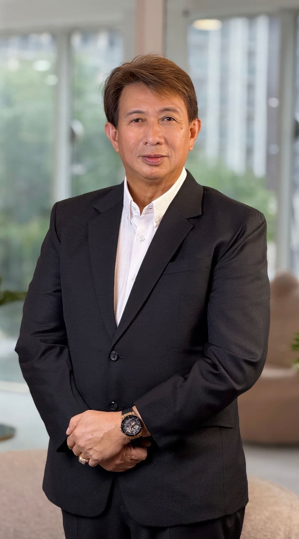 Dr. Carlito Cubelo, Founder and Medical Director